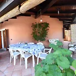 Nyaraló Gianni Putzu Idu