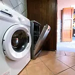 Nyaraló Gianni *